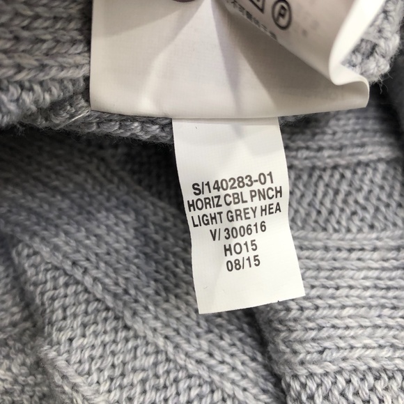 OLD NAVY HORIZONTAL CABLE KNIT GRAY BOATNECK PONCHO COTTON/RAYON SWEATER - Picture 11 of 11